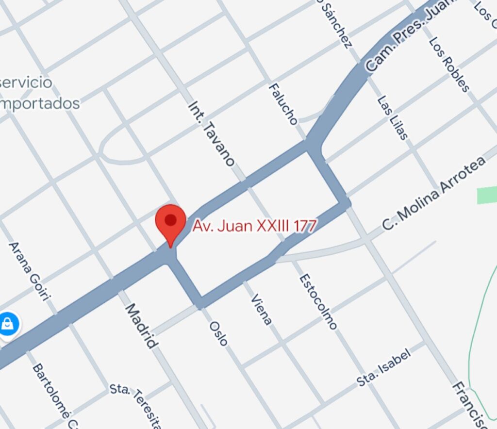 UBICACIÓN: Av. Juan XXIII 177